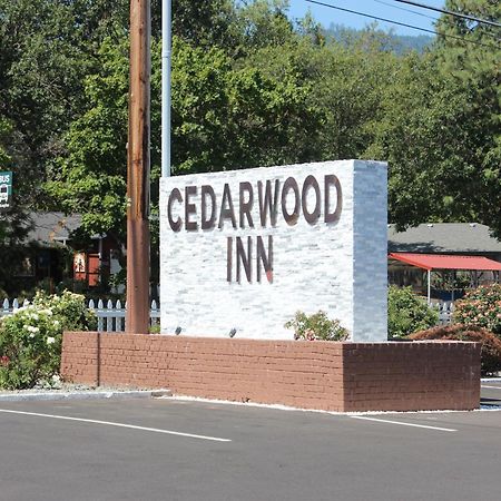 Cedarwood Inn Of Ashland Dış mekan fotoğraf